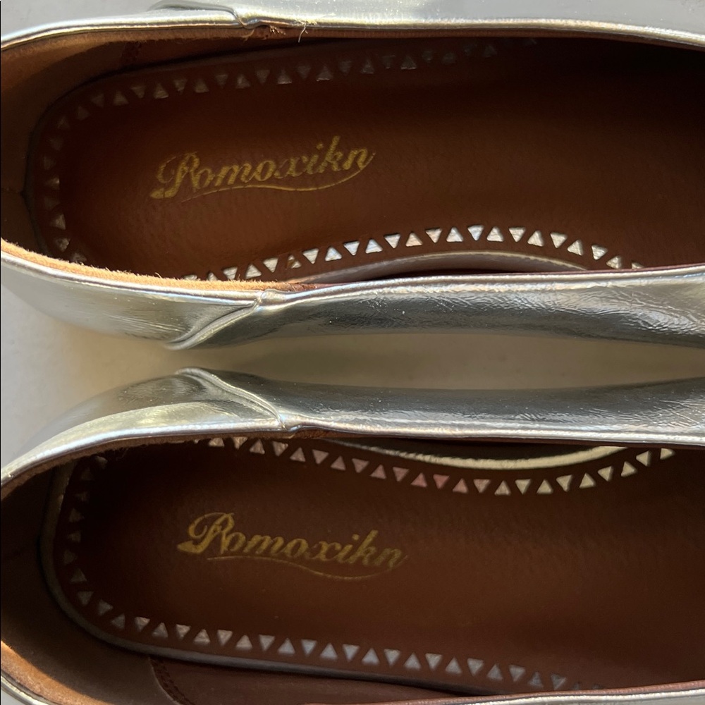 Pomoxikn Square Toe Metallic Silver Ballet Flats Women’s Size 6 - Picture 4 of 9